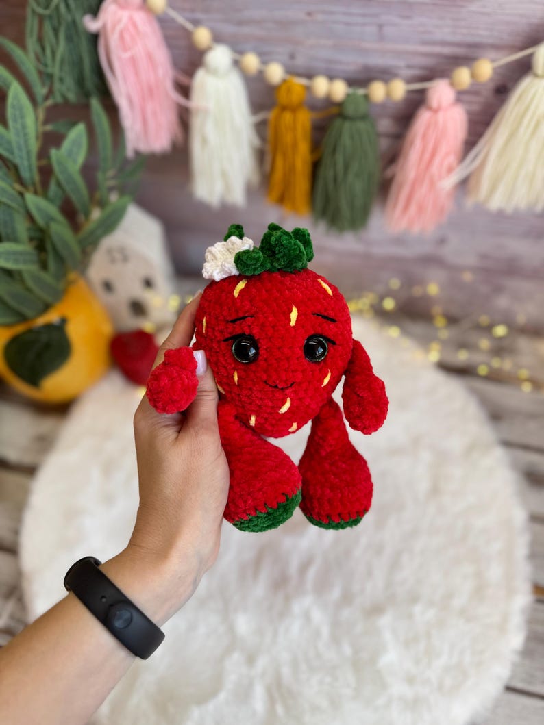 Crochet Strawberry Plush, Handmade Strawberry Decor, Amigurumi Strawberry, Fruit Decor, Bakery Decor, Cafe Decor, Kitchen Decor