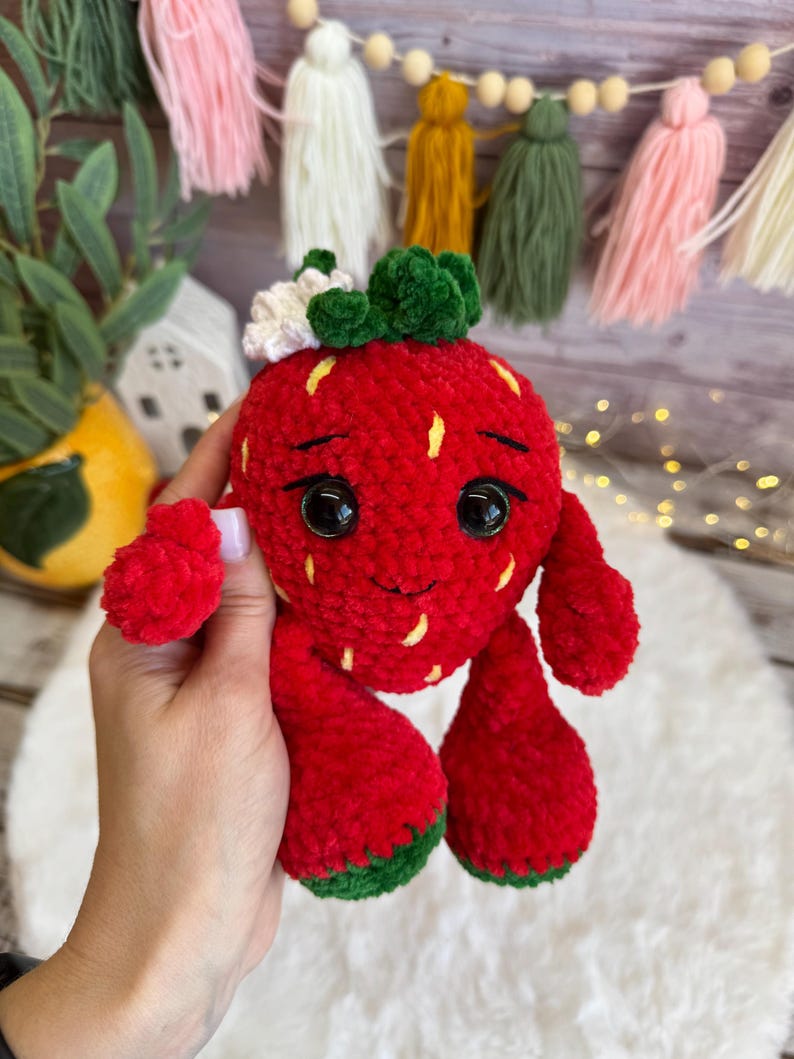 Crochet Strawberry Plush, Handmade Strawberry Decor, Amigurumi Strawberry, Fruit Decor, Bakery Decor, Cafe Decor, Kitchen Decor