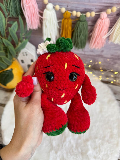 Crochet Strawberry Plush, Handmade Strawberry Decor, Amigurumi Strawberry, Fruit Decor, Bakery Decor, Cafe Decor, Kitchen Decor