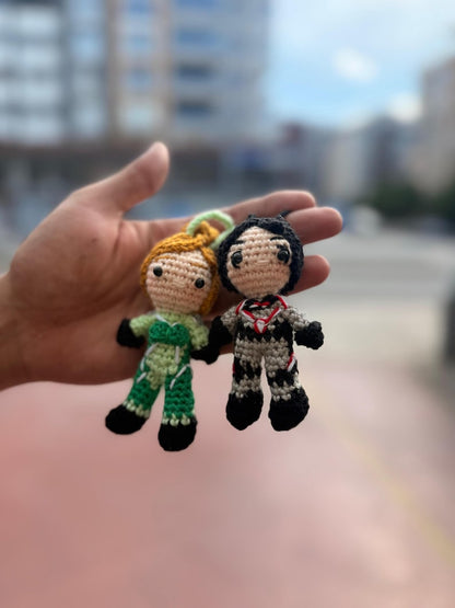 Mini Split Fiction Plush, Split Fiction Keychain, Split Fiction Zoe and Mio, Zoe and Mio Plush, Split Fiction Gift, PS5 Gift,8cm-3.14 Inches
