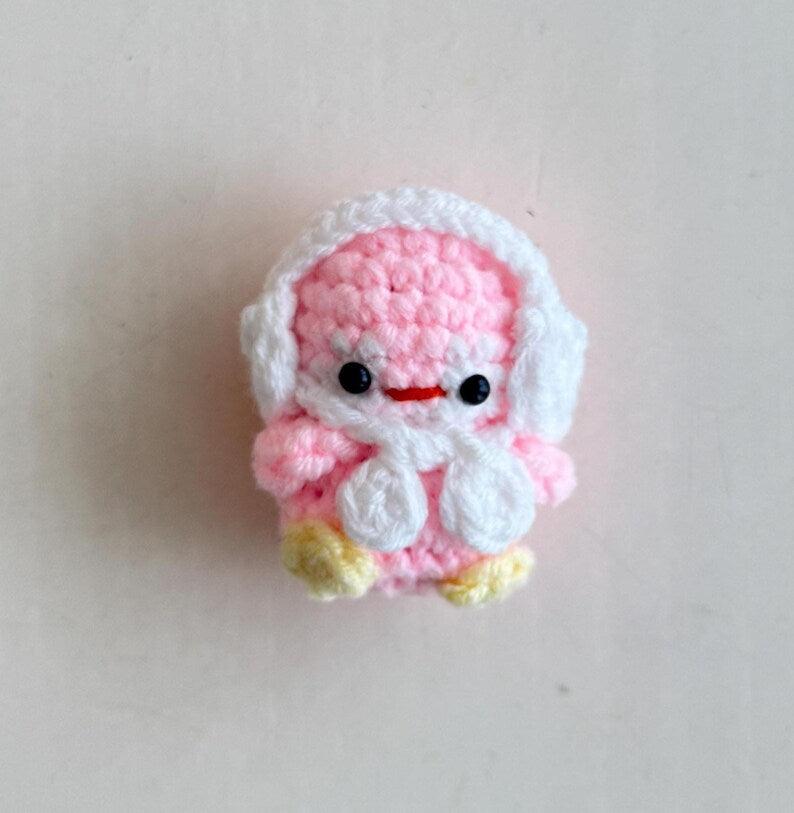 Handmade Crochet Penguin Keychain, Amigurumi Baby Penguin, Crochet Mini Penguin Plush Toy, Penguin Plushie, Backpack Accessory
