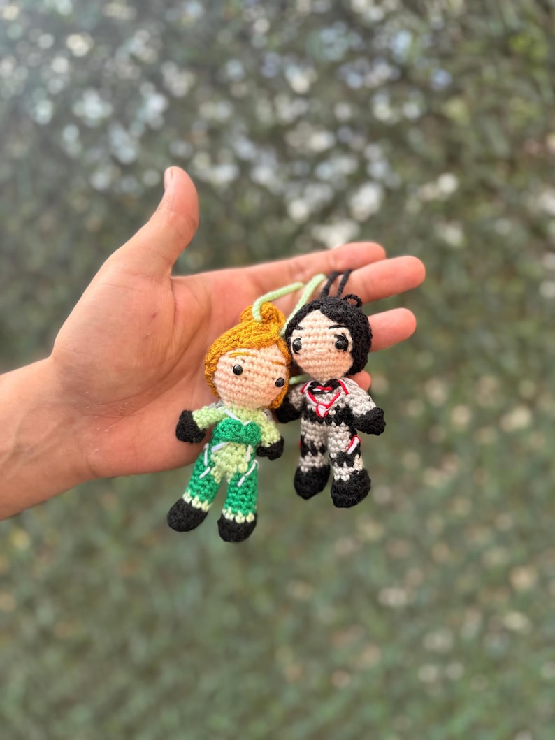 Mini Split Fiction Plush, Split Fiction Keychain, Split Fiction Zoe and Mio, Zoe and Mio Plush, Split Fiction Gift, PS5 Gift,8cm-3.14 Inches