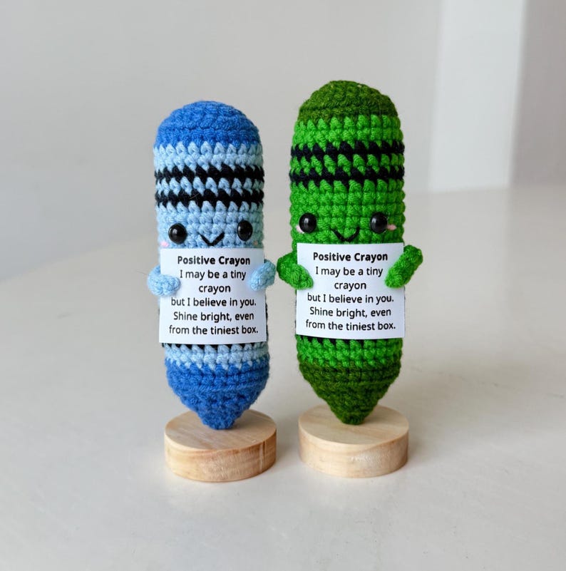 Crochet Crayon Positive, Crayon Plushie Motivational, Gift for Educator & Teacher, Back To School Gift For Student, Desk Decor For Classroom