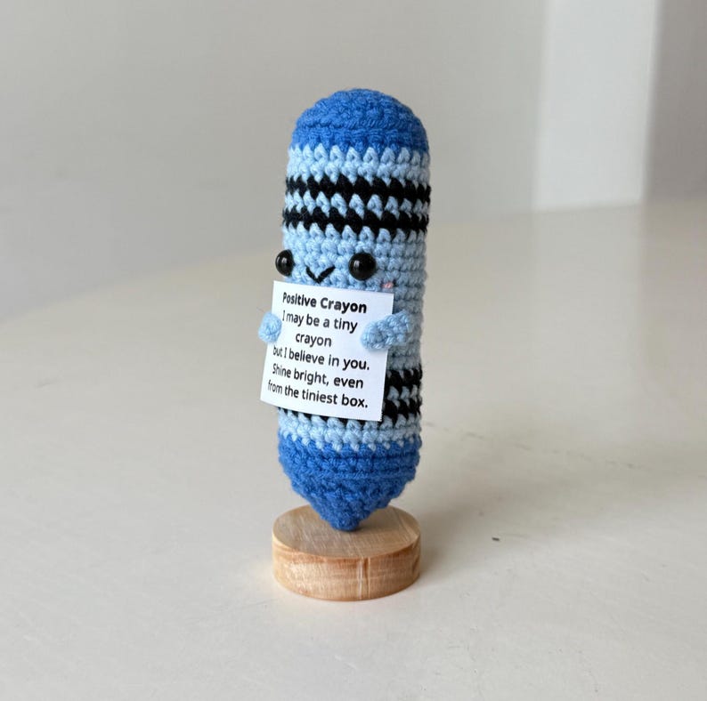 Crochet Crayon Positive, Crayon Plushie Motivational, Gift for Educator & Teacher, Back To School Gift For Student, Desk Decor For Classroom