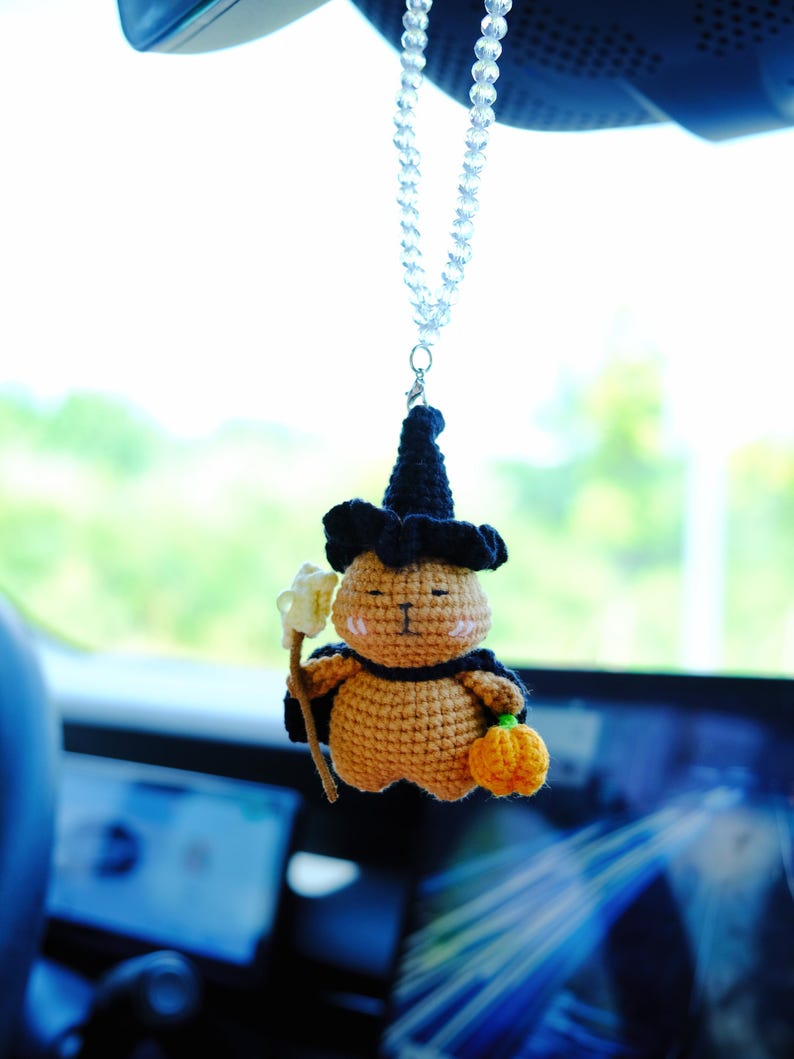 Crochet Capybara Car Mirror Hanging Accessory, Anime Magic Capybara Car Charm, Cute Halloween Car Interior Accessories for Women/Teens/Men