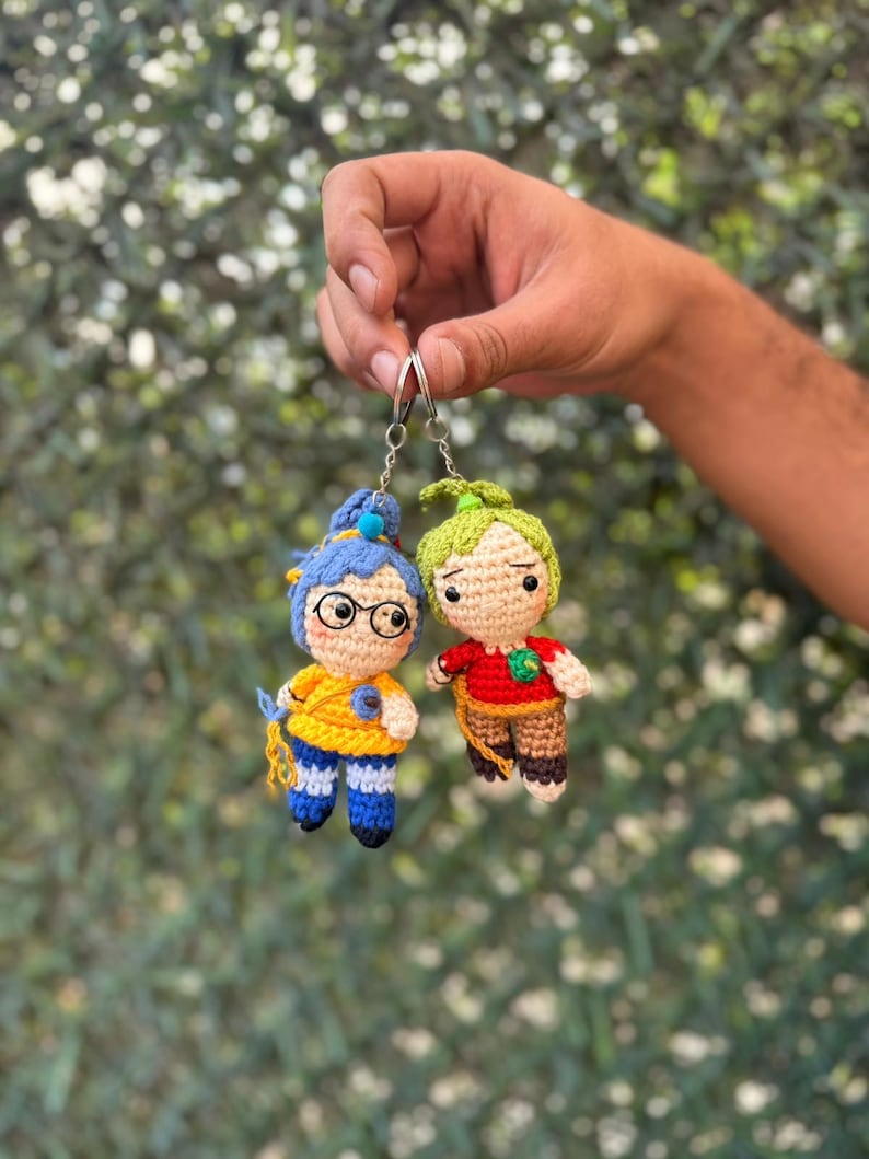 It Takes Two Amigurumi ,Couple Gift,PS5 Setup Decor, Cody & May Keychain Plushie, Co-op Gamer Couple Crochet Gift, Car Accessory