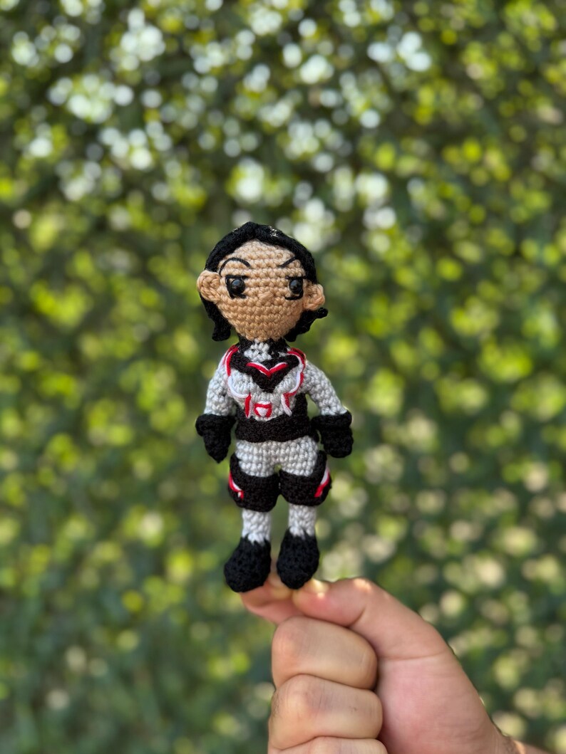 Split Fiction Mio & Zoe Amigurumi - Crochet Car Charm, Keychain or Christmas Ornament - Gamer Couple Gift, Playstation 5 Gift