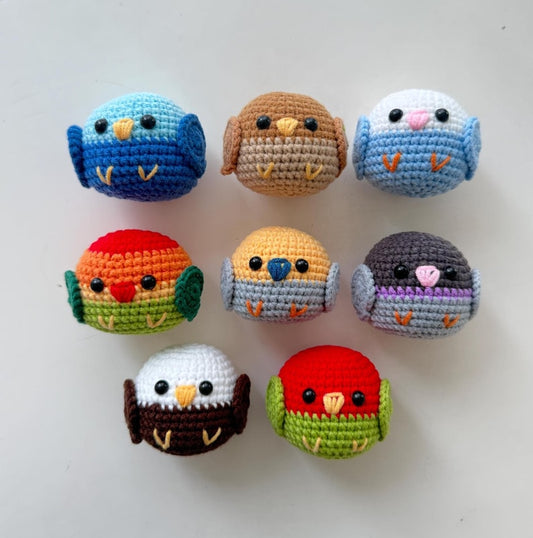 Crochet Cute Bird Keychain, Handmade Mini Amigurumi Bird Keychain, Cute Keyring, Crochet Bird Stuffed Animal, Cute Gifts For Bird Lovers