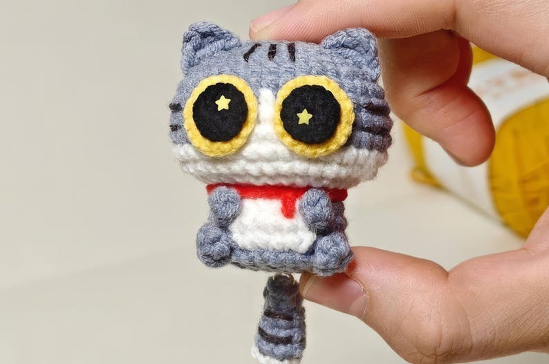 Cute Crochet Baby Cat Plush, Handmade Amigurumi Cute Cat, Kawaii Mini Plush Toy, Animal Keychain, Gift for CatLovers, Crochet Cat
