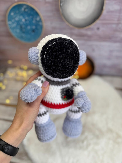 Crochet Astronaut Decor, Space Lover Gift, Space Decor