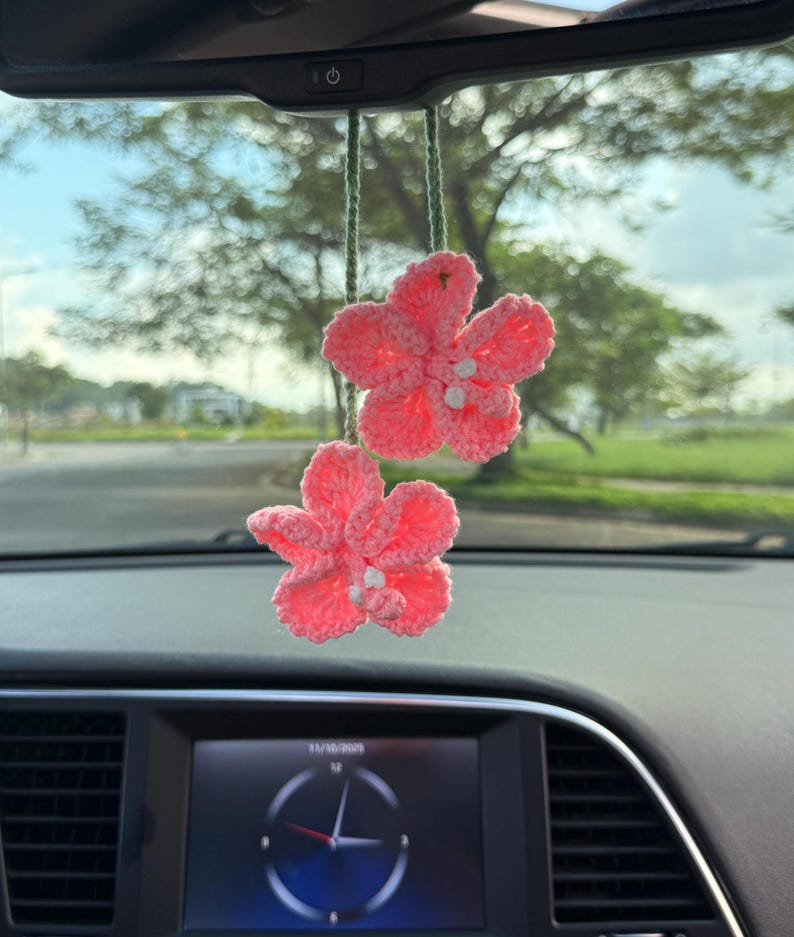 Crochet Hibiscus Flower Car Charm, Boho Car Rearview Mirror Hanging, Hanging Flower Ornament, Car Mirror Decoration, Gift For Her