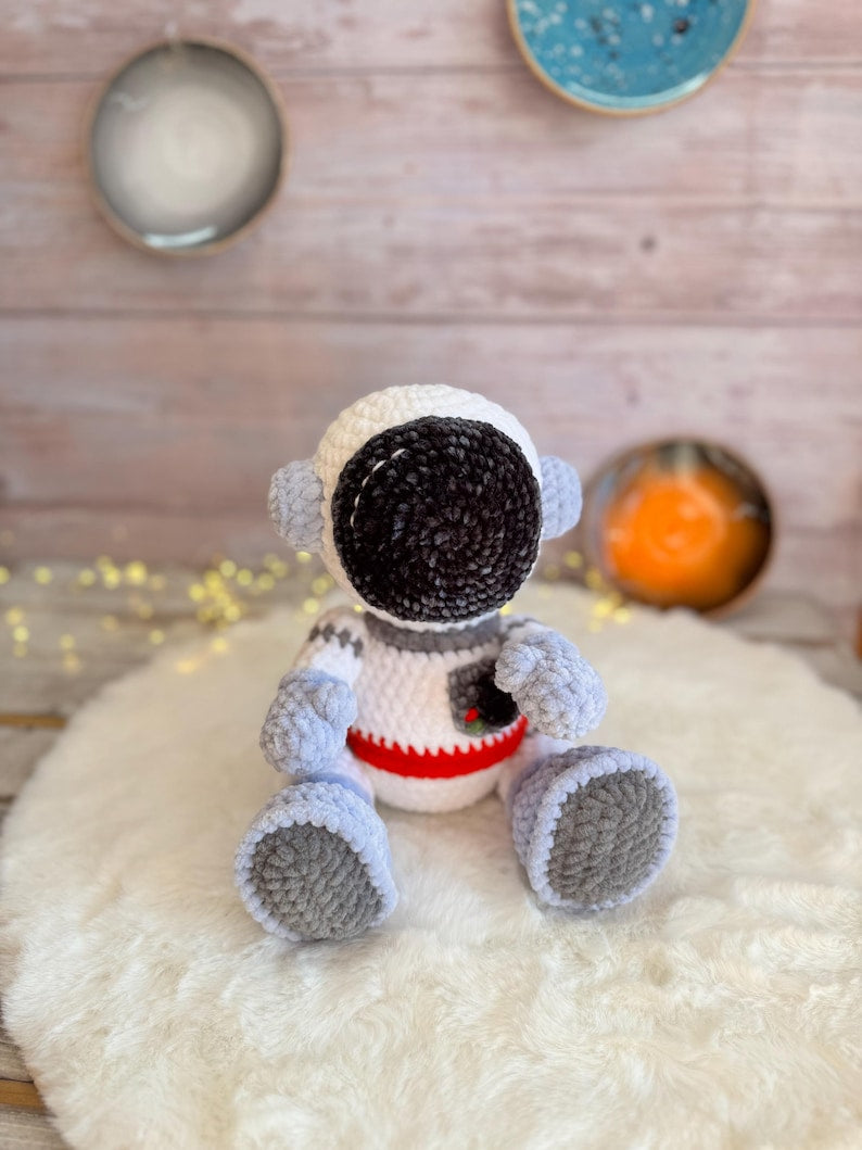 Crochet Astronaut Decor, Space Lover Gift, Space Decor