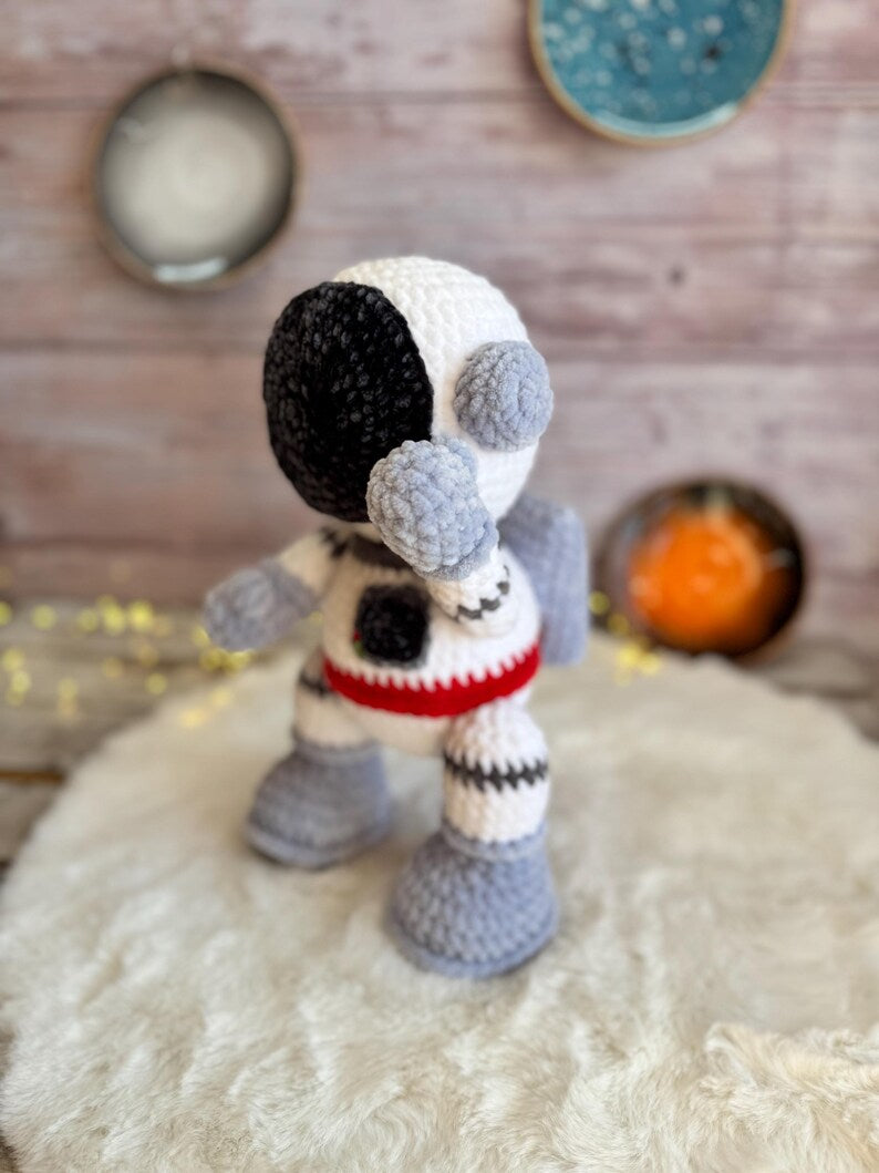 Crochet Astronaut Decor, Space Lover Gift, Space Decor