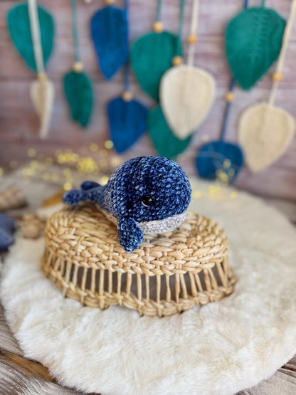Crochet Whale Decor, Handmade Whale Keepsake, Ocean Animal Collectible, Coastal Home Decor, Whale Lover Gift