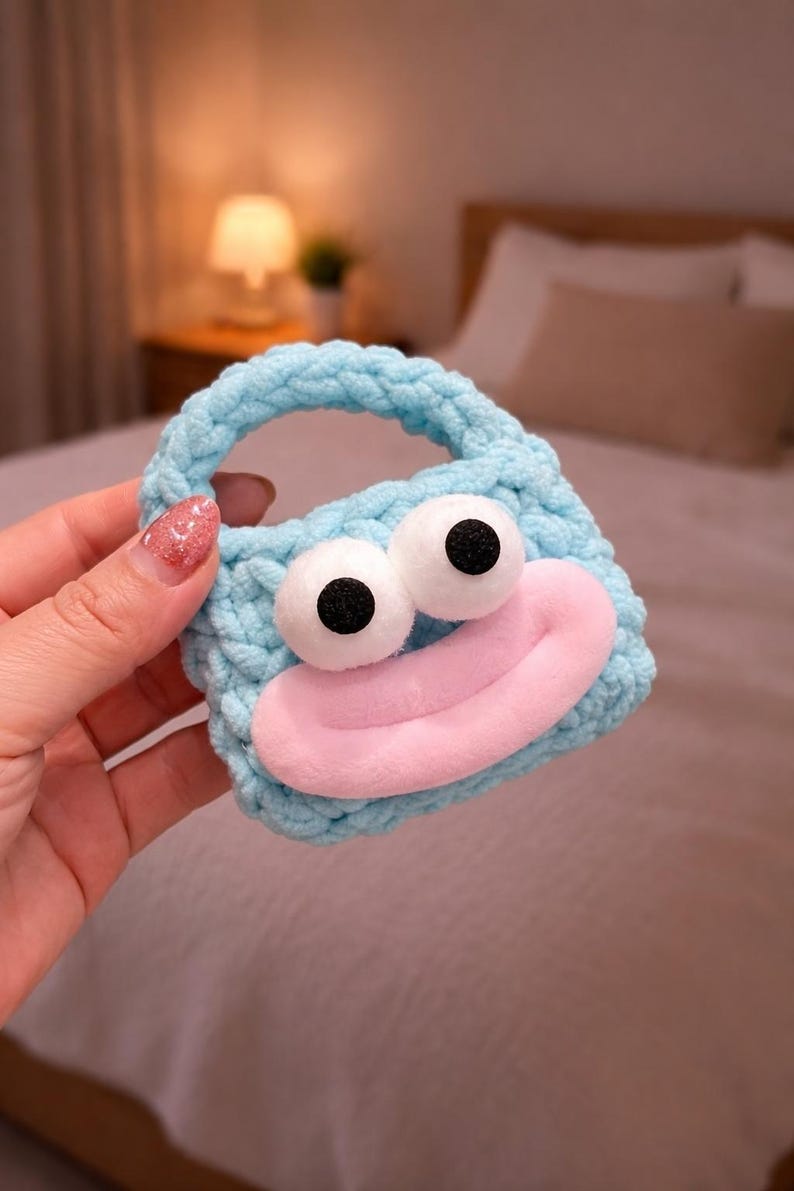 Funny Crochet AirPods Pouch & Coin Purse, Handmade Mini Bag for Earbuds