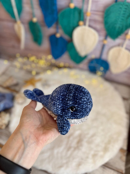 Crochet Whale Decor, Handmade Whale Keepsake, Ocean Animal Collectible, Coastal Home Decor, Whale Lover Gift