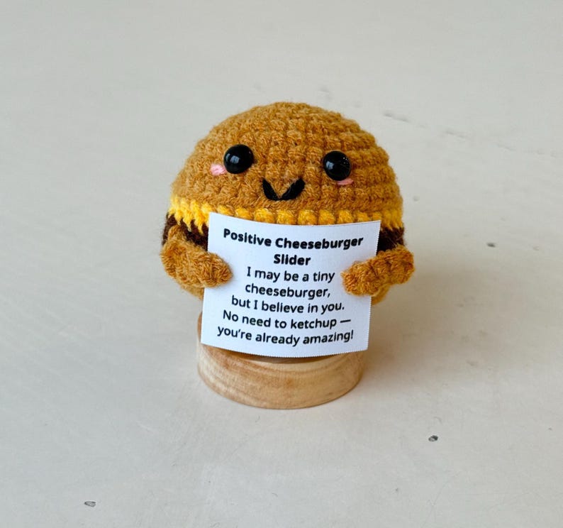 Positive Cheeseburger Slider, Knitted Cheeseburger Toy With Positive Card, Wool Inspirational Cheeseburger Slider Crochet Food Cheer Up Gift