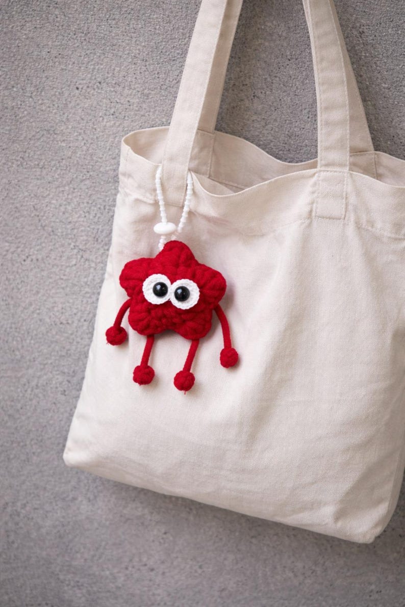 Handmade Amigurumi Big Star Crochet Bag Charm – Plush Keychain Gift