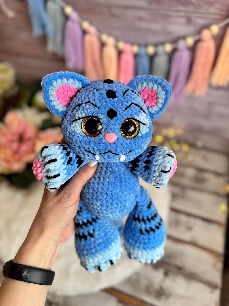 Fantasy Blue Tiger Decor, Crochet Tiger Ornament, Handmade Fantasy Animal Collectible, Shelf Decor, Tiger Lover Gift