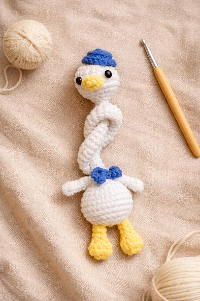Long Neck Duck Crochet, Funny Backpack Keychain Gift, Handmade Amigurumi Animal Tote Bag Charm