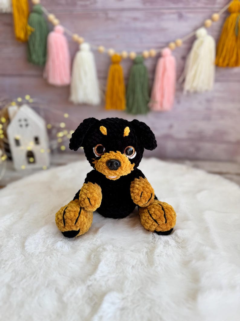 Doberman Rottweiler Miniature Pinscher Amigurumi Figure, Handmade Crochet Dog Decor, Dog Collectible, Dog Lover Gift