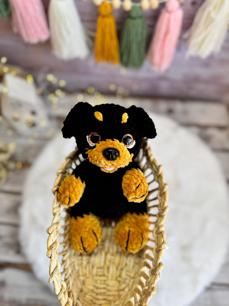 Doberman Rottweiler Miniature Pinscher Amigurumi Figure, Handmade Crochet Dog Decor, Dog Collectible, Dog Lover Gift