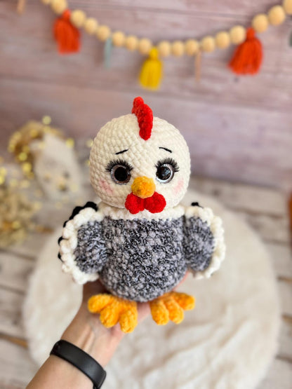 Crochet Chicken Family, Mother Hen with Chicks, Mother's Day Gift, Farmhouse Decor, Chicken Lover Gift, Amigurumi Farm Animal