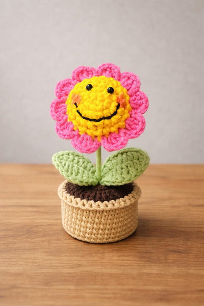 Crochet Smiling Flower Pot – Handmade Desk Decor Gift