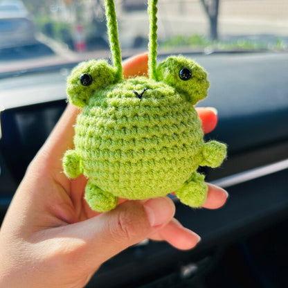 Crochet Frog Car Hanging Ornament with Daisy Flowers, Handmade Rearview Mirror Charm, Cute Car Decor Gift