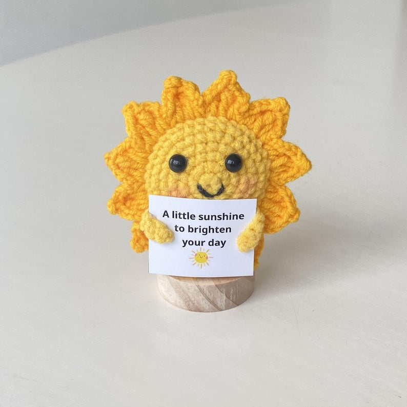 Positive Crochet Sun Gift With Inspiring Affirmation Card, Sunshine Supportive, Thoughtful Stress Relief Gift, Birthday Gift, Desk Decor