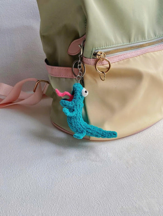 Handmade Tom Lizard Crochet Doll, Hoppers Characters Doll Plush, Lizard screaming meme, gift for mom, Tom Lizard Hoppers Amigurumi,
