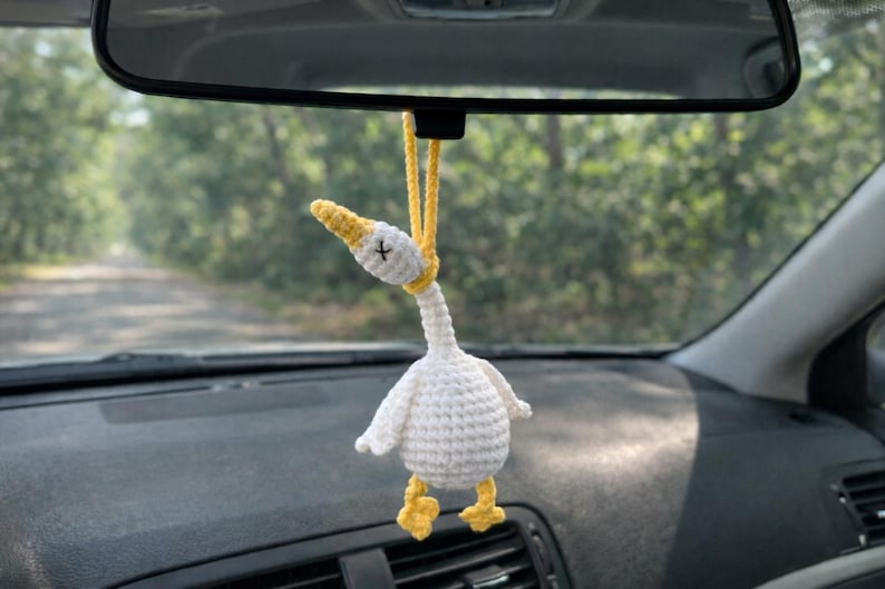 Handmade Crochet Goose Car Charm, Funny Crochet Duck Rearview Mirror Hanger, Unique gifts