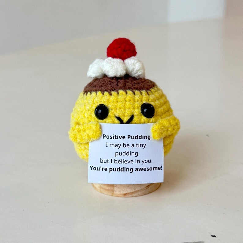 Funny Positive Crochet Pudding, Knitted Pudding With Positive Card, Cute Wool Inspirational Pudding Crochet Food Doll Cheer Up Gifts