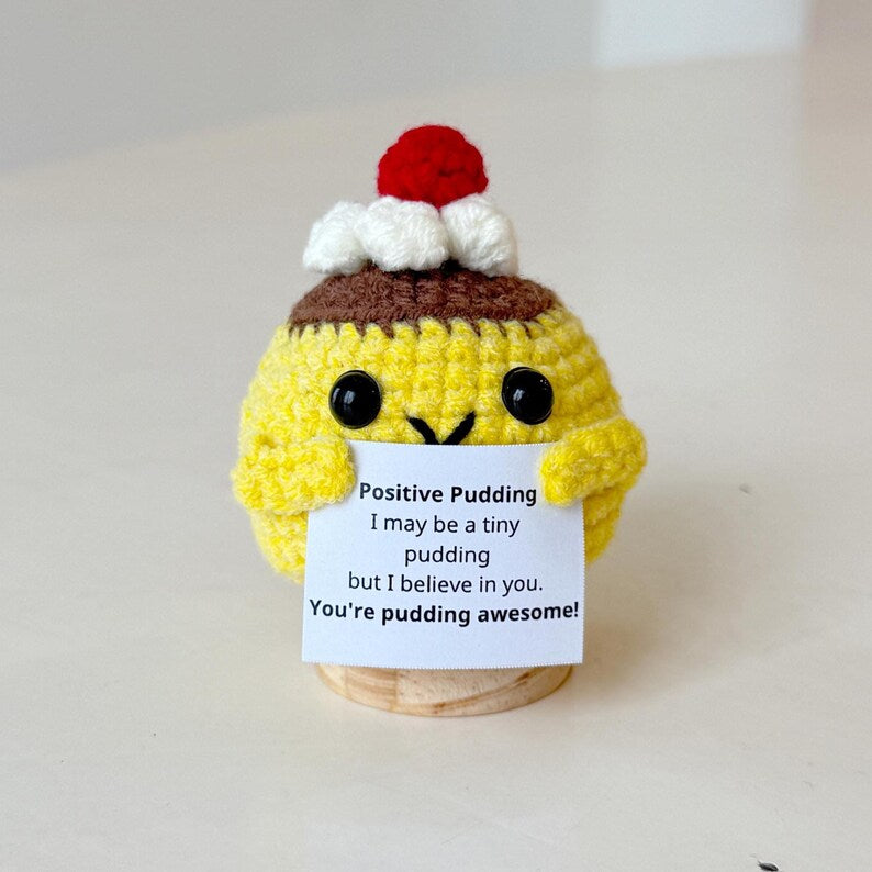 Funny Positive Crochet Pudding, Knitted Pudding With Positive Card, Cute Wool Inspirational Pudding Crochet Food Doll Cheer Up Gifts