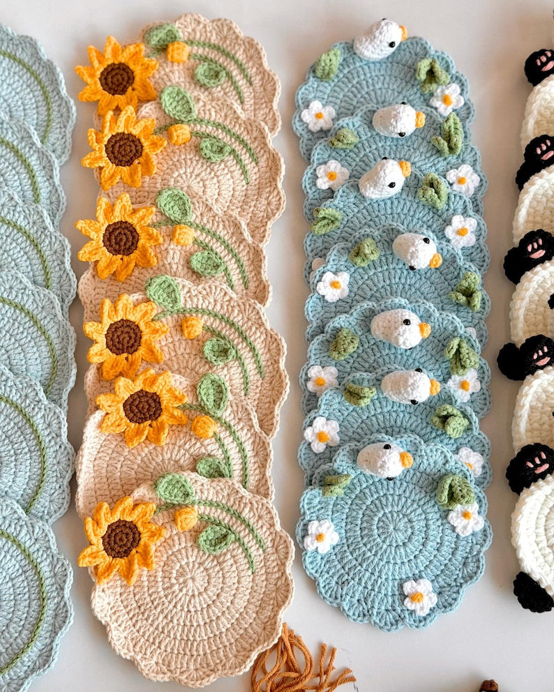 Crochet Cute Animal Coasters Set, Amigurumi Coaster, Handmade Cute Drink Coasters, Gift for Her, Coffee Table Decor, Kawaii Desk Accessories