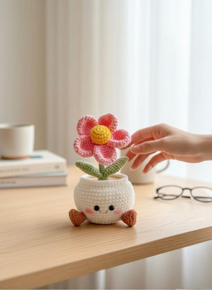 Crochet Flower Pot with Cute Face,Handmade Amigurumi Pink Flower, Desktop Decor,Gift for Her,Aesthetic Room Decor,Small Potted Plant Crochet