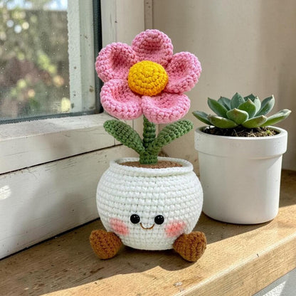 Crochet Flower Pot with Cute Face,Handmade Amigurumi Pink Flower, Desktop Decor,Gift for Her,Aesthetic Room Decor,Small Potted Plant Crochet