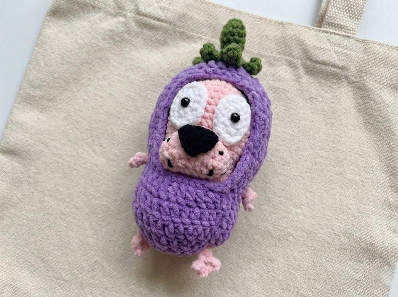 Scared Pink Dog Crochet Keychain, Handmade Amigurumi Puppy, Funny Dog Bag Charm, Cute Gift for Dog Lovers