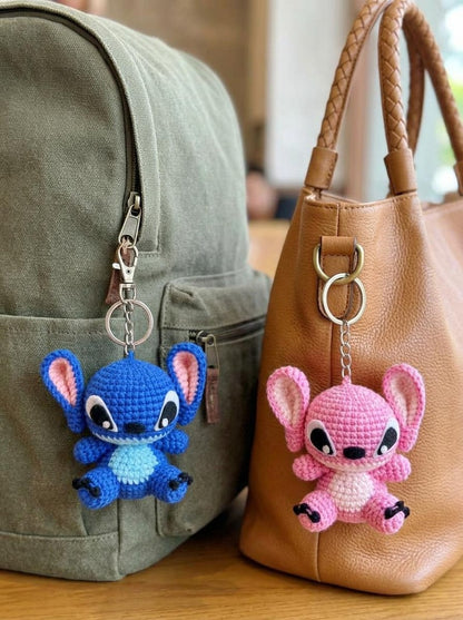 Cute Character Crochet Doll – Blue & Pink Amigurumi Plush – Handmade Kawaii Toy – Cartoon Inspired Gift – Couple Plush Set