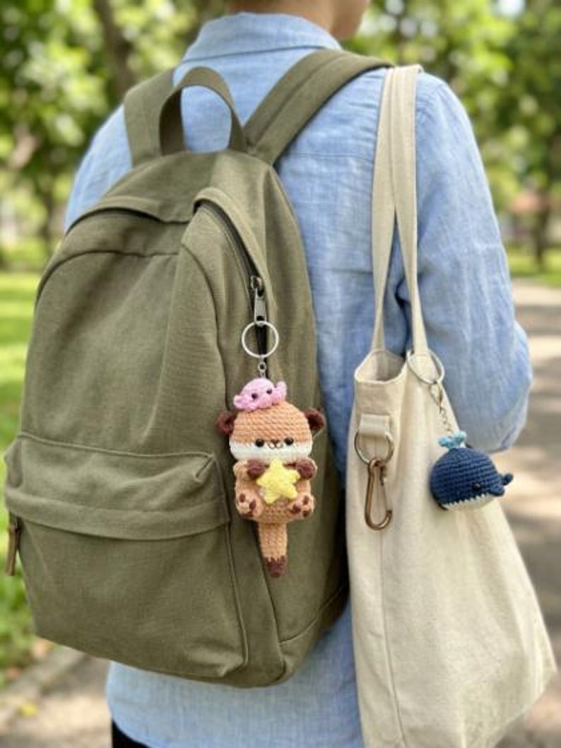 Crochet Otter Plushie with Fish – Handmade Amigurumi Otter Keychain, Cute Sea Animal Gift, Otter Couple Toy Charm, Crochet Keychain, Gift