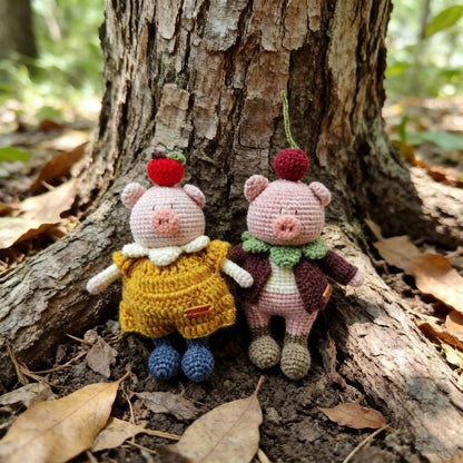 Artisan knit piglet sculpted pieces, Valentine mementos, household ornamental trinkets, enthusiast display statues, Yuletide room accents