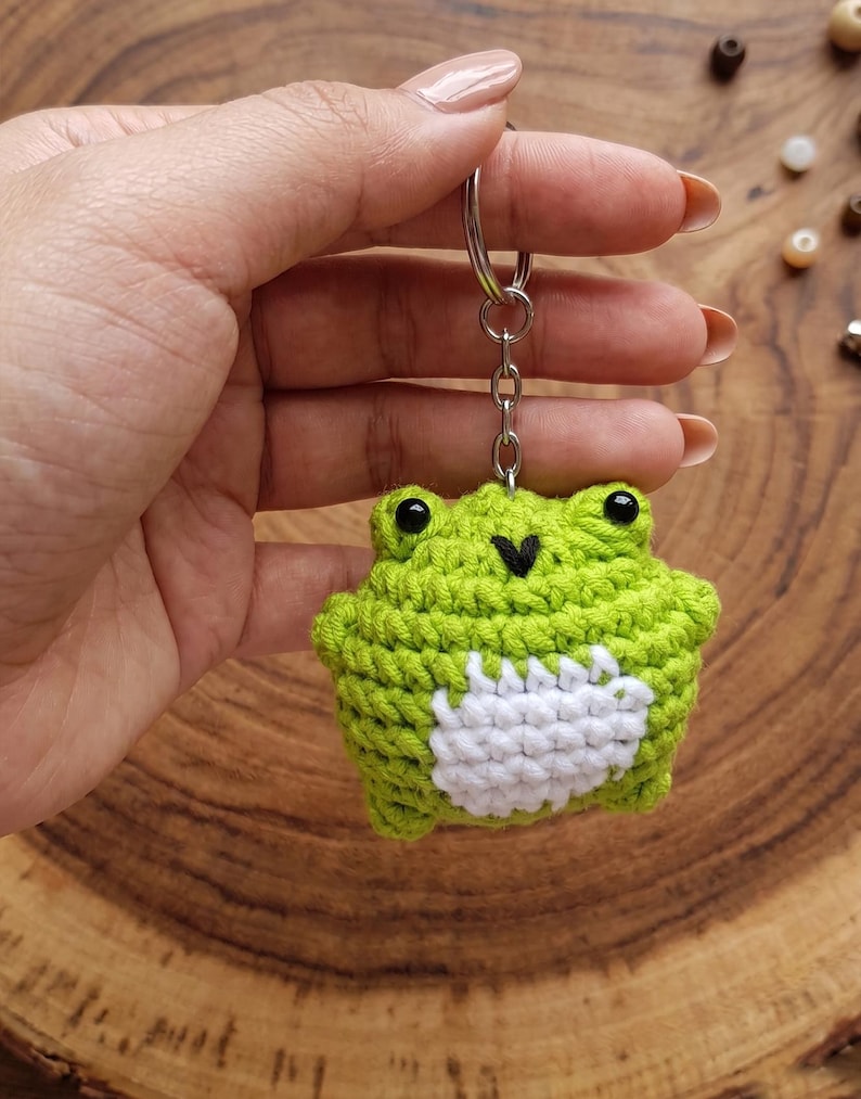 Cute Handmade Crochet Frog Keychain | Amigurumi Toad Bag Charm, Froggie Knitted Plushie, Kawaii Animal Gift