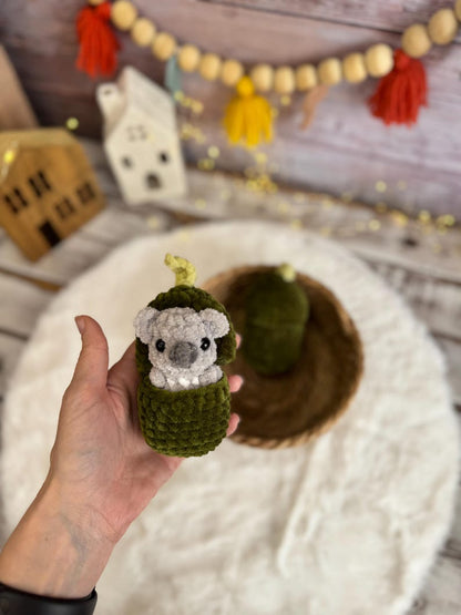 Surprise Animal Keepsake in Fruit Pod, Hidden Animal Decor, Mini Crochet Keepsake, Collectible Animal Decor, Birthday Party Favor