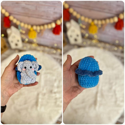 Surprise Animal Keepsake in Fruit Pod, Hidden Animal Decor, Mini Crochet Keepsake, Collectible Animal Decor, Birthday Party Favor