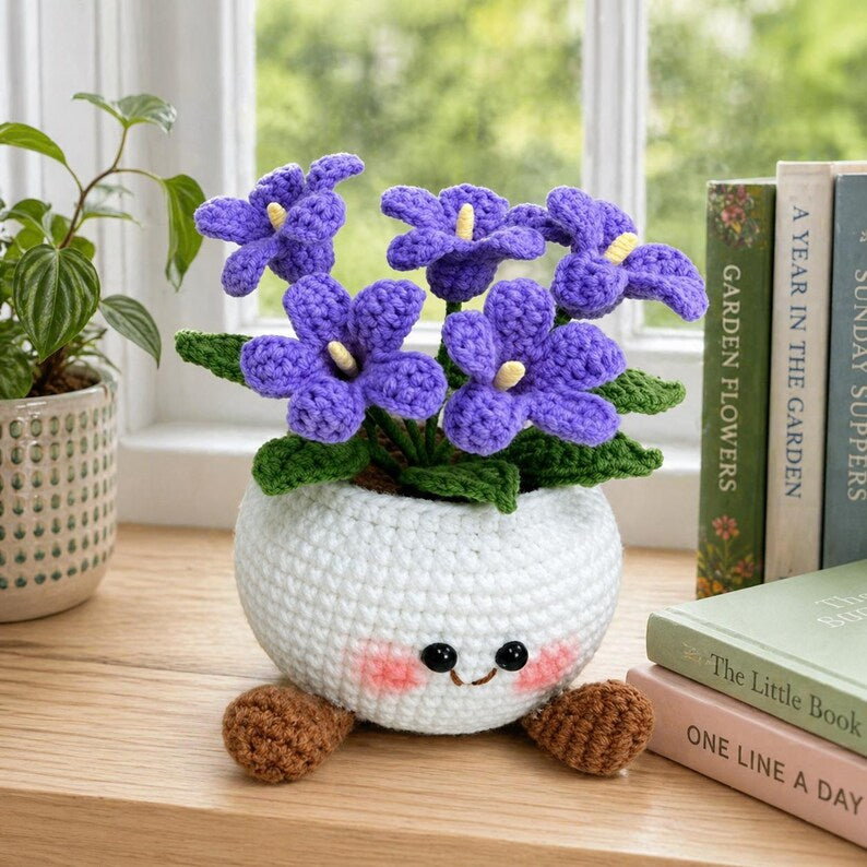 Crochet Daisy Flower Pot, Handmade Smiling Flower Plant, Desk Decor, Crochet Gift for Mom, Birthday Gift for Her