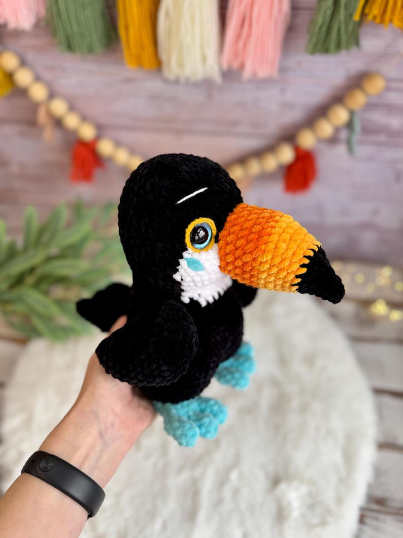 Crochet Toucan Decor, Handmade Tropical Bird Keepsake, Amigurumi Toucan, Jungle Decor, Bird Lover Gift