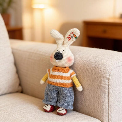 Artisan knit hare sculptures, imaginative nursery display accents, gathering mementos, juvenile favors, Yuletide interior adornments