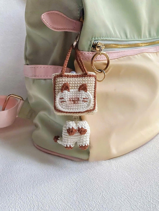 Cute Crochet Cat AirPods Case, Kitty Airpod Cover, Amigurumi Cat Keychain, Kawaii Cat Bag Charm, Handmade Earbuds Case