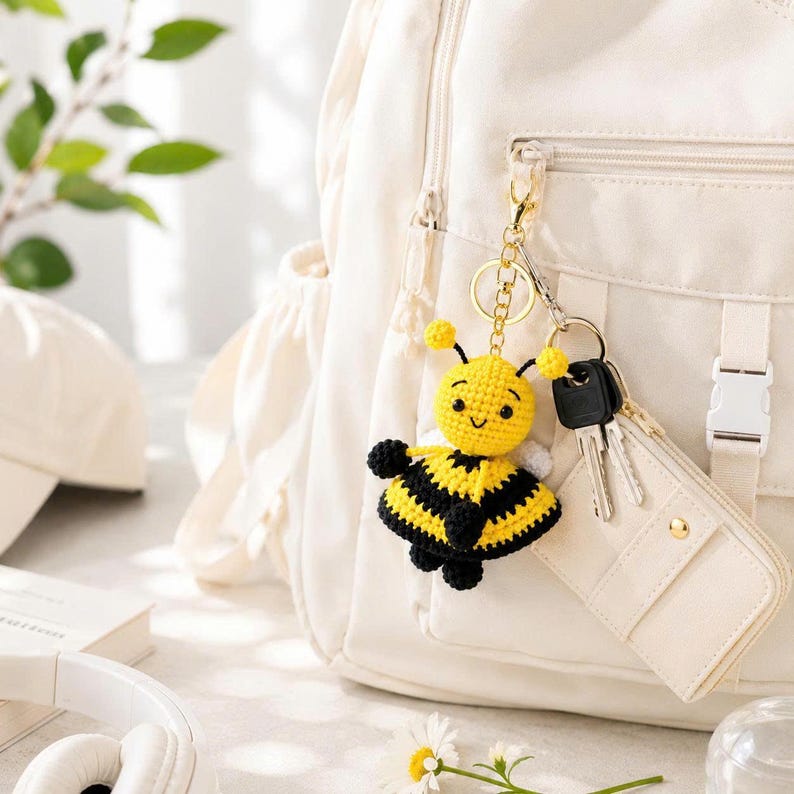 Crochet Bee Keychain Handmade Amigurumi Bumblebee Bag Charm Cute Bee Plush Keyring Kawaii Gift for Women Girls Backpack Accessory