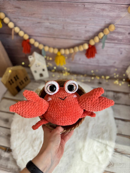 Crochet Crab Plush, Amigurumi Sea Crab, Ocean Animal Gift, Coastal Decor, Handmade Marine Plush, Beach Lover Gift